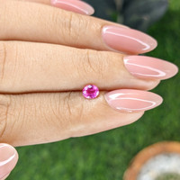 0.40 Ct. Purplish Pink Sapphire from Mozambique Life Style