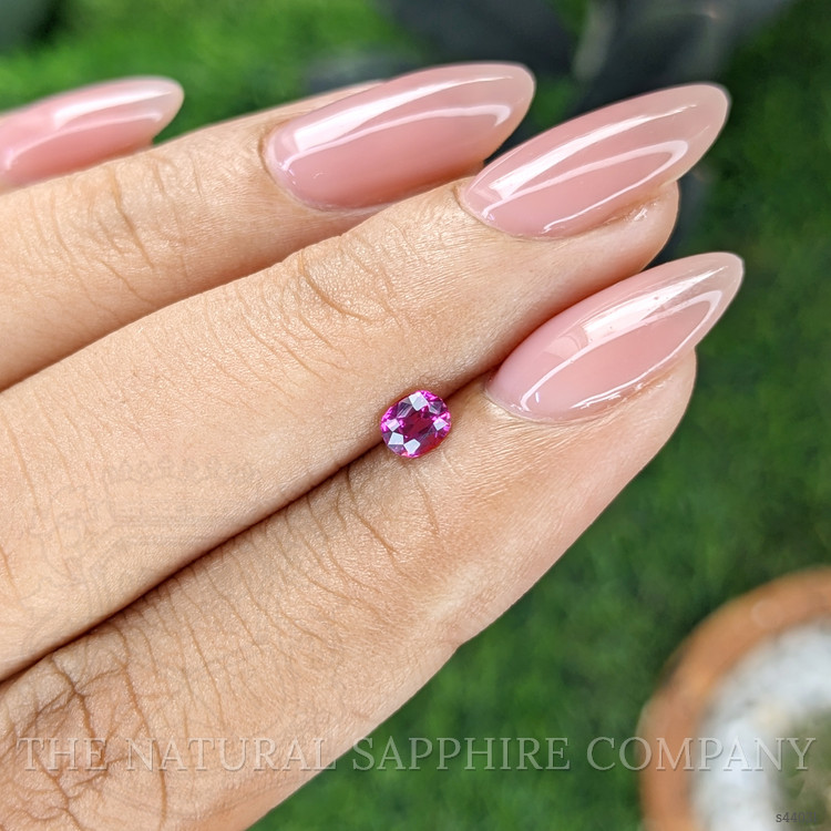 0.33 Ct. Pinkish Purple Sapphire from Mozambique