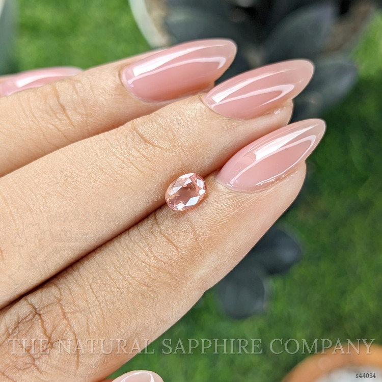 0.88 Ct. Padparadscha Sapphire from Tanzania