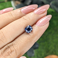 1.86 Ct. Purplish Blue Sapphire from Tanzania Life Style
