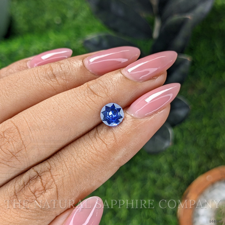 1.03 Ct. Blue Sapphire from Africa