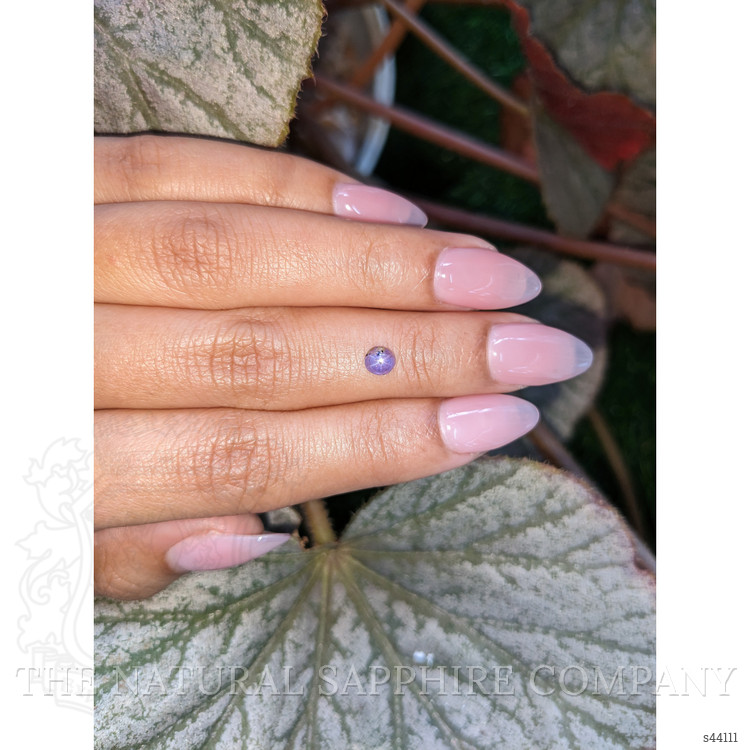 0.47 Ct. Pinkish Purple Star Sapphire from Ceylon (Sri Lanka)