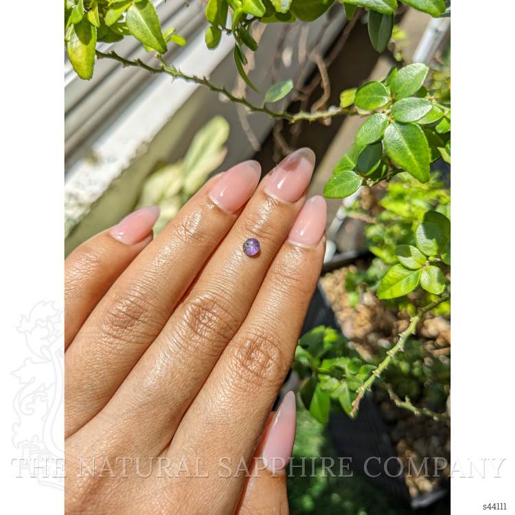 0.47 Ct. Pinkish Purple Star Sapphire from Ceylon (Sri Lanka)
