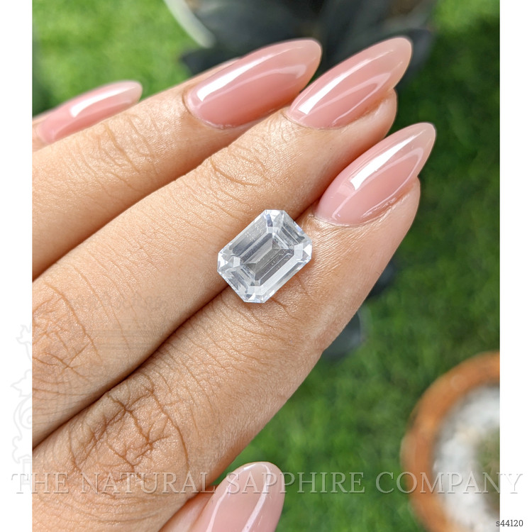4.02 Ct. White Sapphire from Ceylon (Sri Lanka)