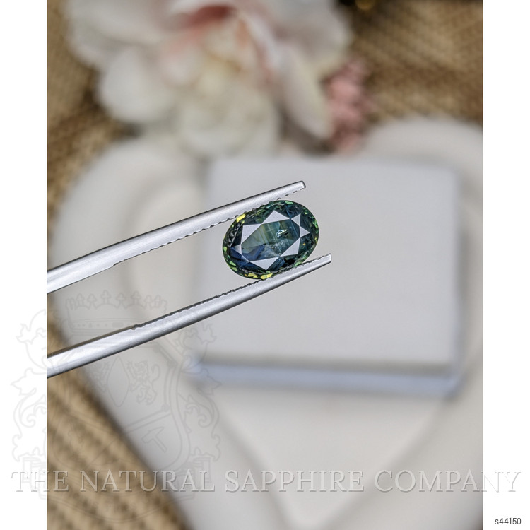 2.73 Ct. Bluish Green Sapphire from Ceylon (Sri Lanka)