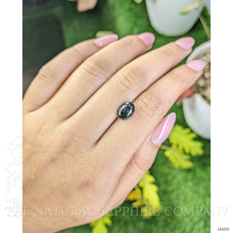 2.73 Ct. Bluish Green Sapphire from Ceylon (Sri Lanka)