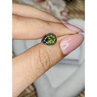 2.52 Ct. Yellowish Green Sapphire from Ceylon (Sri Lanka) Life Style
