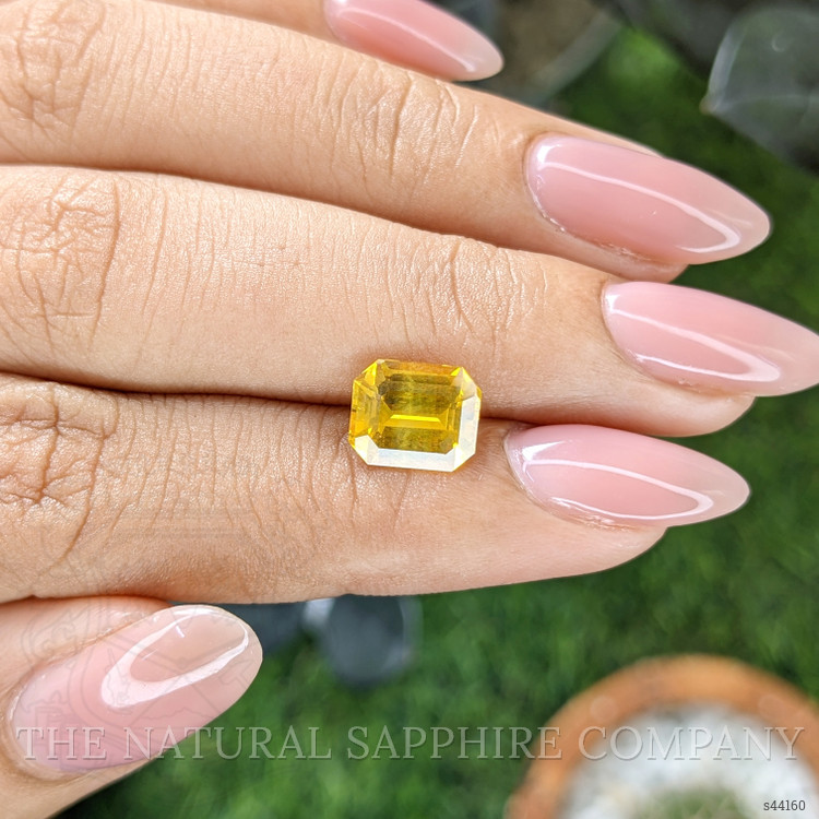 2.82 Ct. Orangish Yellow Sapphire from Ceylon (Sri Lanka)