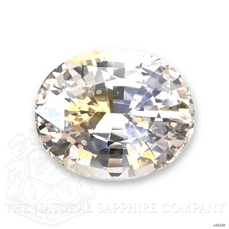 4.48 Ct. Peach Sapphire from Ceylon (Sri Lanka)