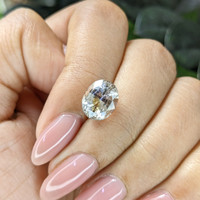 4.48 Ct. Peach Sapphire from Ceylon (Sri Lanka) Life Style