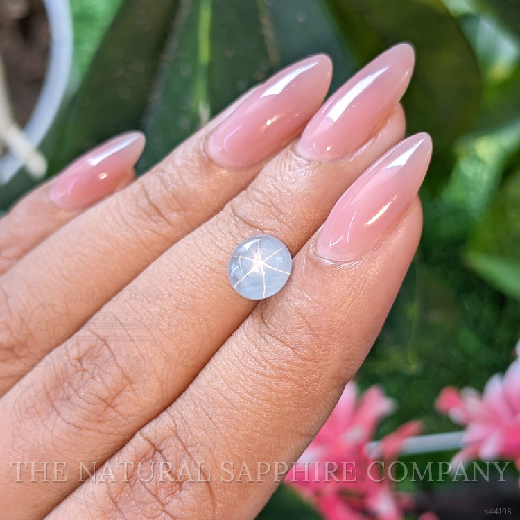 2.65 Ct. Blue Star Sapphire from Ceylon (Sri Lanka)