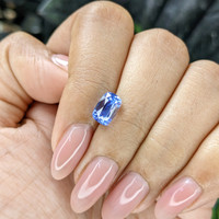 2.62 Ct. Blue Sapphire from Ceylon (Sri Lanka) Life Style