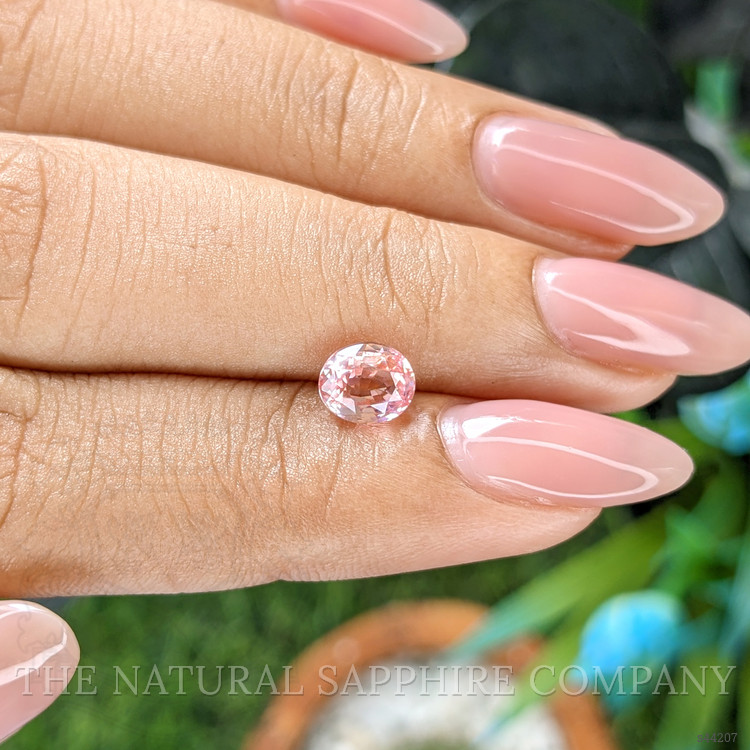 1.30 Ct. Pink Sapphire from Ceylon (Sri Lanka)