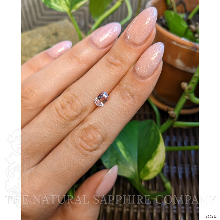 1.29 Ct. Padparadscha Sapphire from Ceylon (Sri Lanka)
