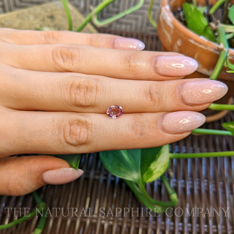 1.35 Ct. Padparadscha Sapphire from Ceylon (Sri Lanka)