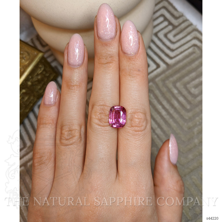 6.08 Ct. Pink Sapphire from Ceylon (Sri Lanka)