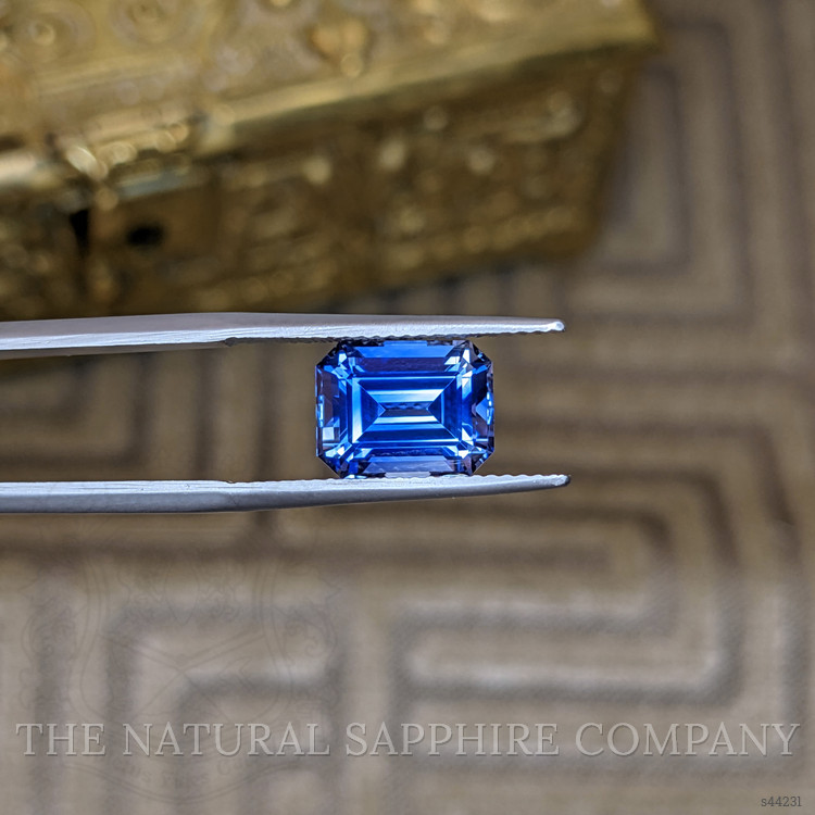 4.56 Ct. Blue Sapphire from Ceylon (Sri Lanka)