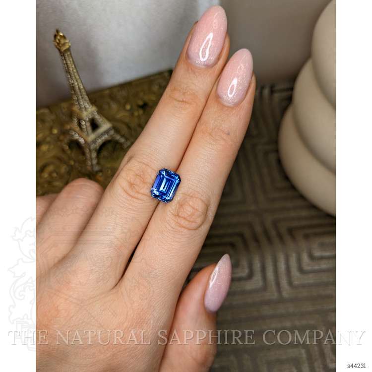 4.56 Ct. Blue Sapphire from Ceylon (Sri Lanka)