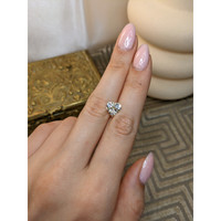 3.86 Ct. Yellow Sapphire from Ceylon (Sri Lanka) Life Style