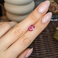 3.02 Ct. Pink Sapphire from Ceylon (Sri Lanka) Life Style