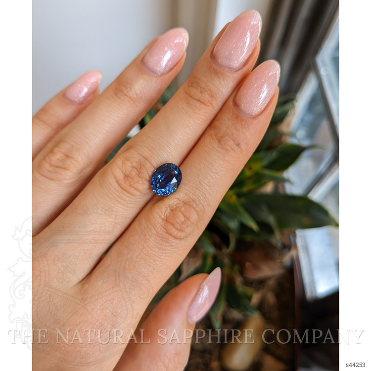 4.02 Ct. Blue Sapphire from Ceylon (Sri Lanka)