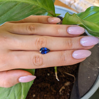 3.03 Ct. Blue Sapphire from Ceylon (Sri Lanka) Life Style