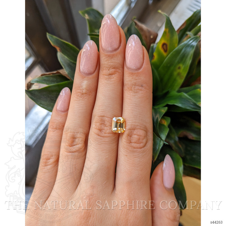 3.54 Ct. Peach Sapphire from Ceylon (Sri Lanka)
