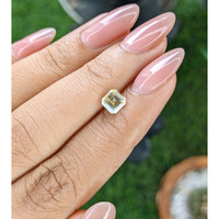 1.00 Ct. Yellow Sapphire from Ceylon (Sri Lanka) Life Style