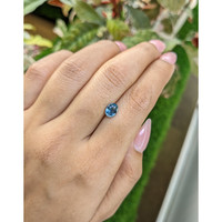 1.05 Ct. Greenish Blue Sapphire from Ceylon (Sri Lanka) Life Style