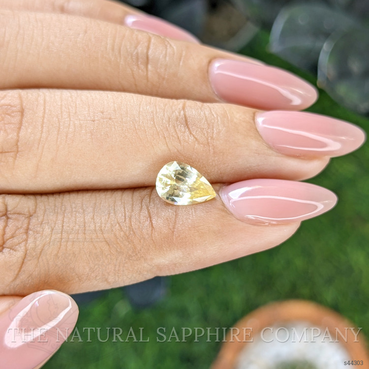 1.44 Ct. Yellow Sapphire from Ceylon (Sri Lanka)