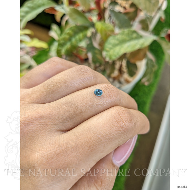 0.31 Ct. Bluish Green Sapphire from Ceylon (Sri Lanka)