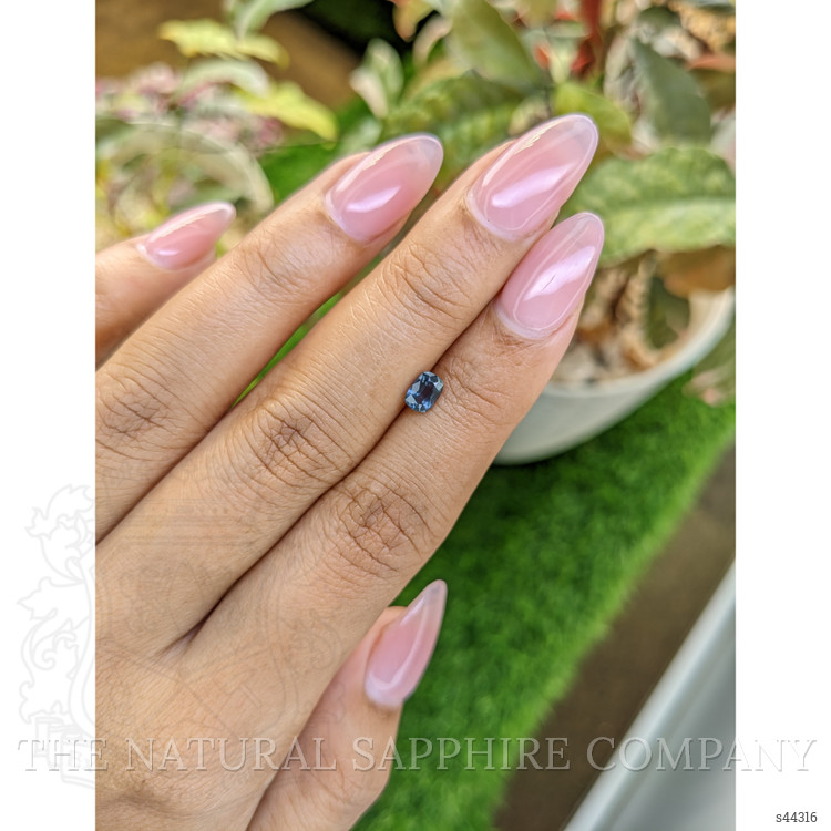 0.60 Ct. Greenish Blue Sapphire from Ceylon (Sri Lanka)