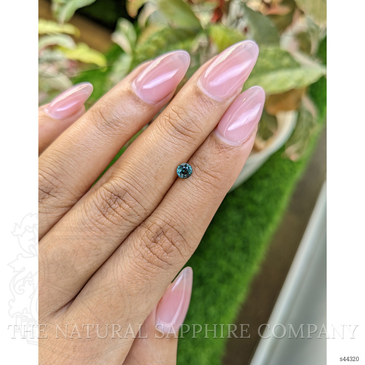 0.39 Ct. Bluish Green Sapphire from Ceylon (Sri Lanka)