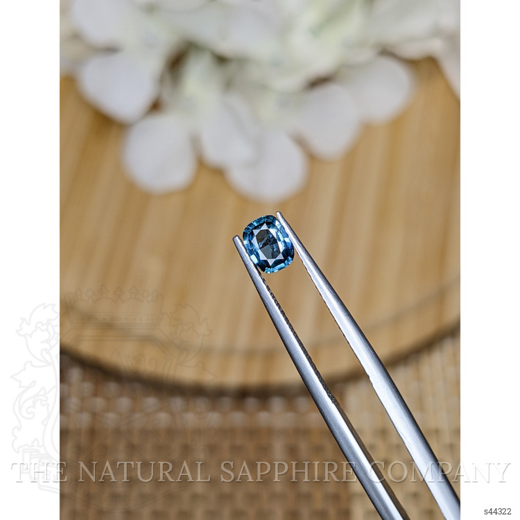 0.63 Ct. Greenish Blue Sapphire from Ceylon (Sri Lanka)