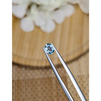 0.50 Ct. Greenish Blue Sapphire from Ceylon (Sri Lanka) Life Style