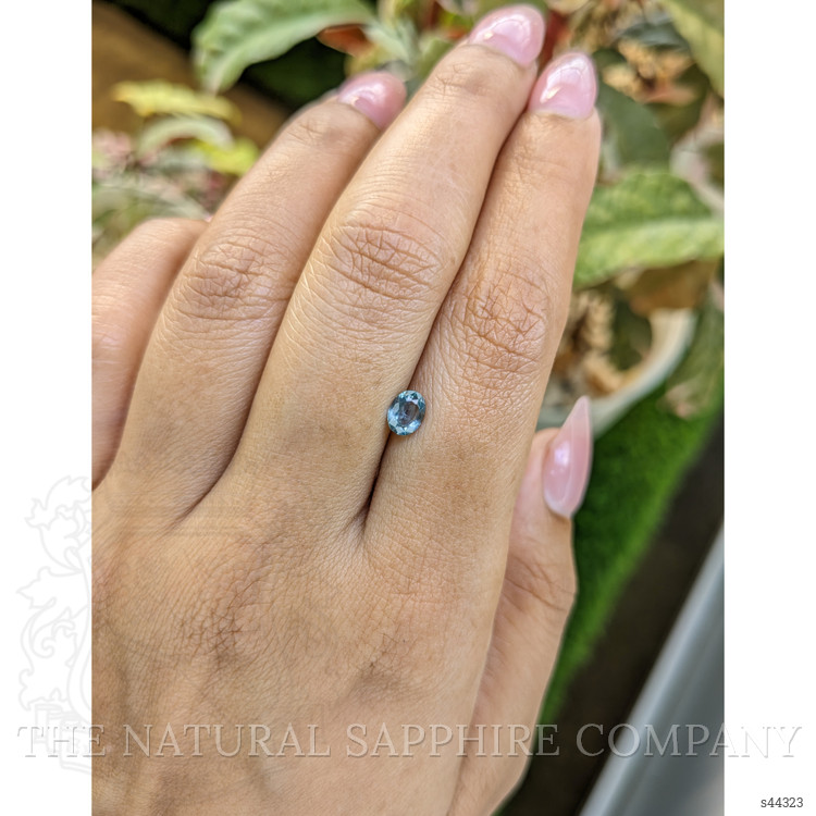 0.50 Ct. Greenish Blue Sapphire from Ceylon (Sri Lanka)
