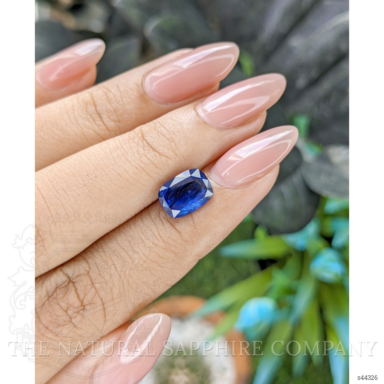 3.02 Ct. Blue Sapphire from Ceylon (Sri Lanka)