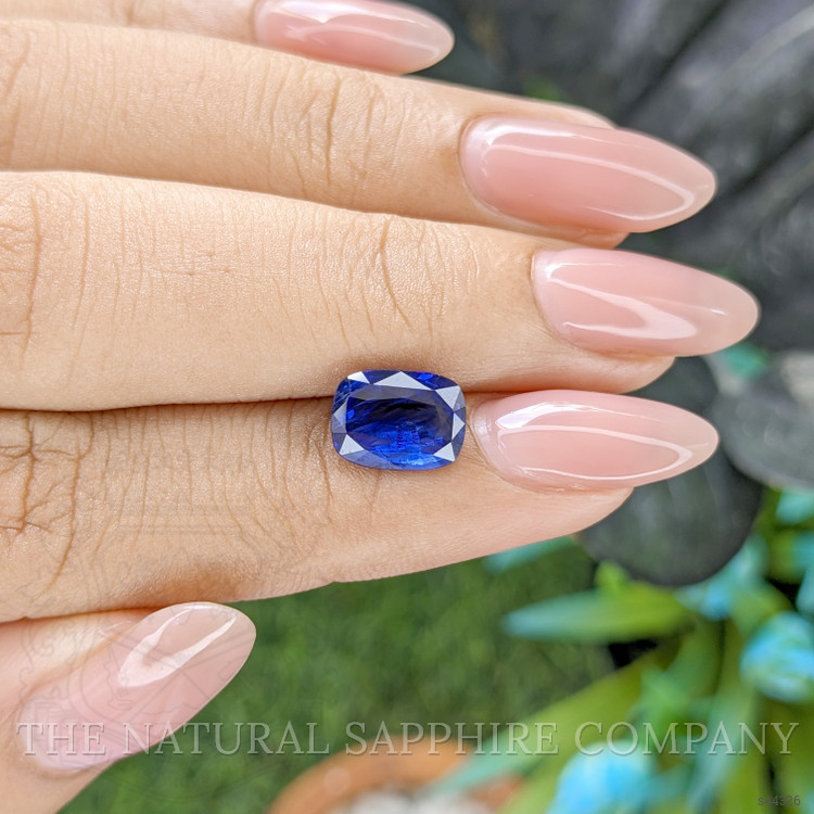 3.02 Ct. Blue Sapphire from Ceylon (Sri Lanka)
