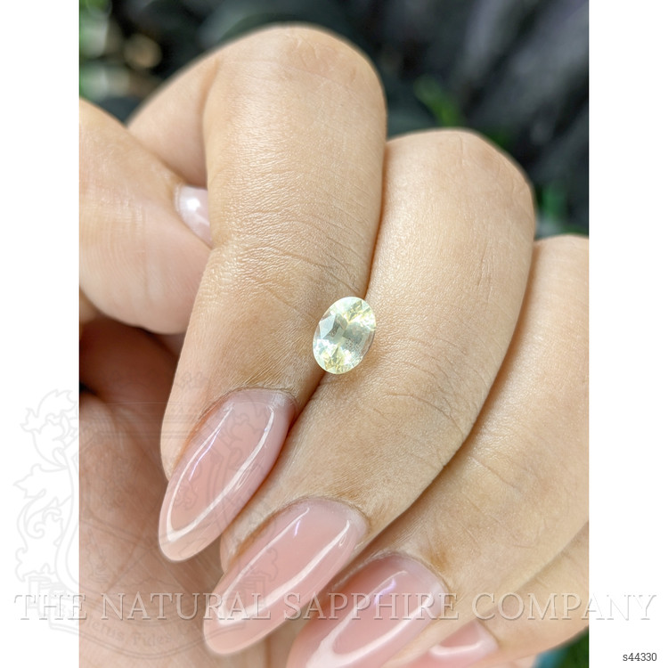 1.12 Ct. Yellow Sapphire from Ceylon (Sri Lanka)