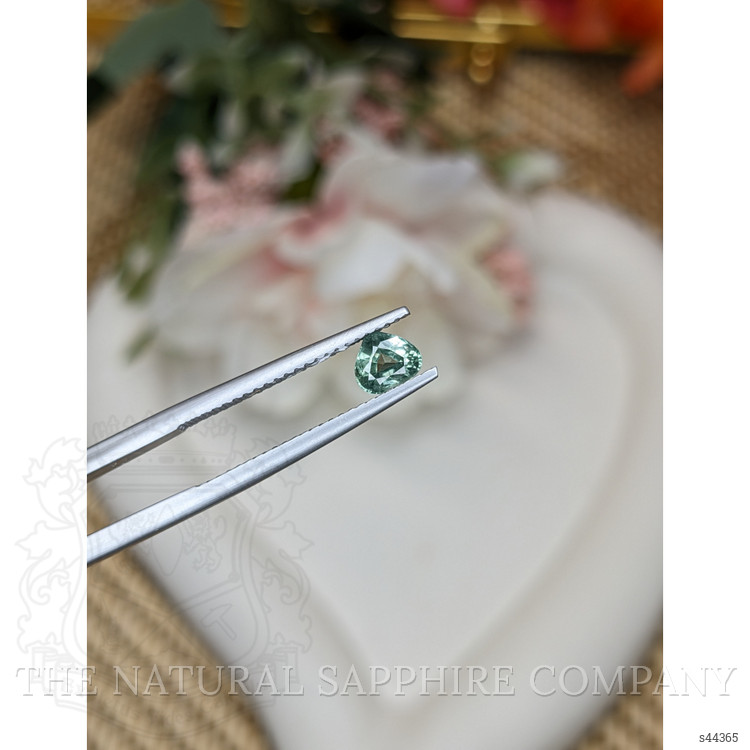 0.61 Ct. Bluish Green Sapphire from Ceylon (Sri Lanka)