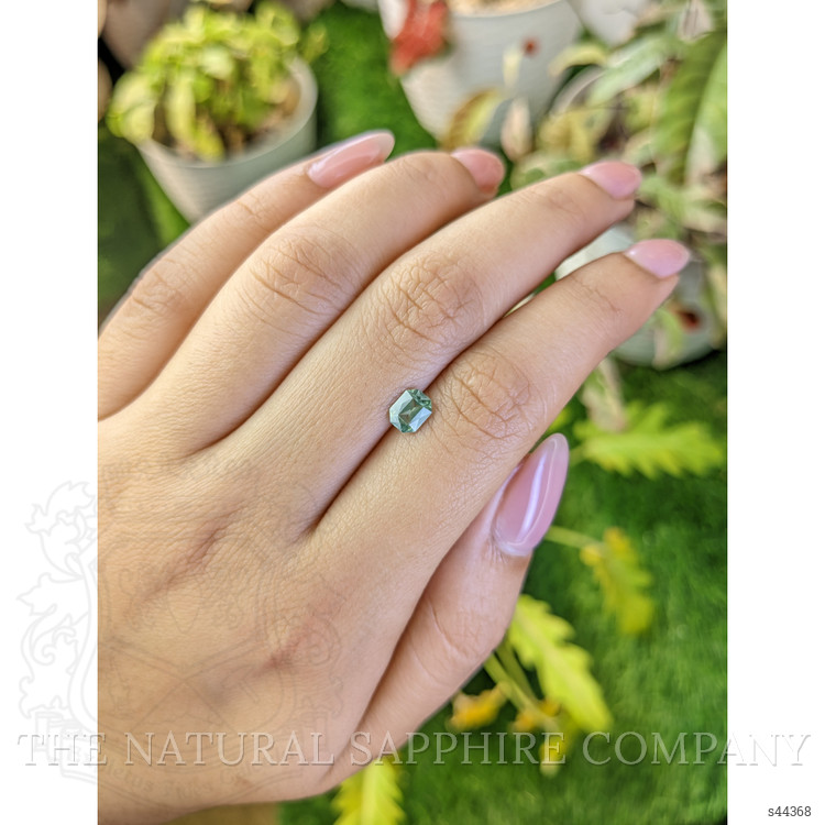 0.77 Ct. Bluish Green Sapphire from Ceylon (Sri Lanka)