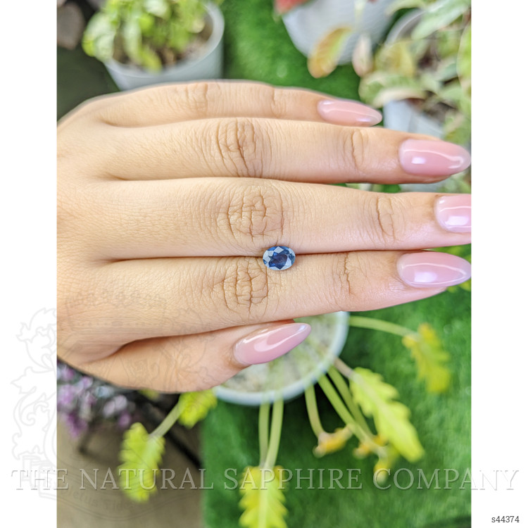 0.87 Ct. Blue Sapphire from Ceylon (Sri Lanka)