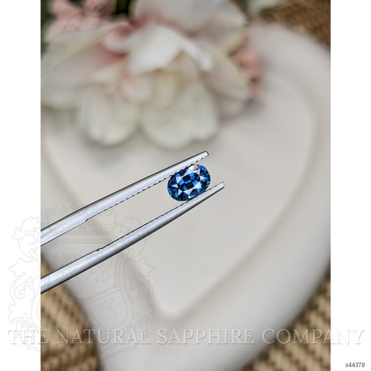 0.96 Ct. Blue Sapphire from Ceylon (Sri Lanka)