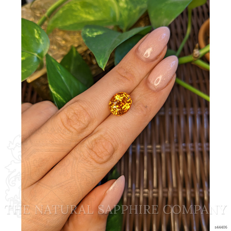 6.07 Ct. Orange Sapphire from Ceylon (Sri Lanka)