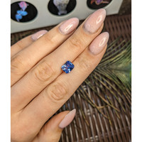 3.01 Ct. Blue Sapphire from Ceylon (Sri Lanka) Life Style