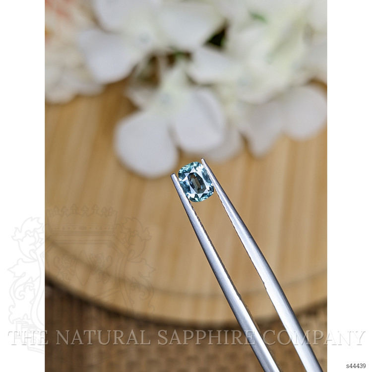 0.54 Ct. Bluish Green Sapphire from Ceylon (Sri Lanka)