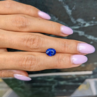 3.04 Ct. Blue Sapphire from Ceylon (Sri Lanka) Life Style