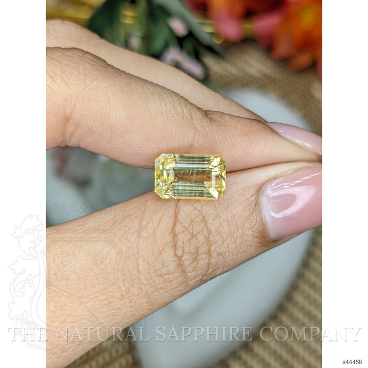 5.60 Ct. Yellow Sapphire from Ceylon (Sri Lanka)