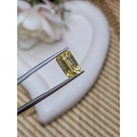 5.60 Ct. Yellow Sapphire from Ceylon (Sri Lanka) Life Style