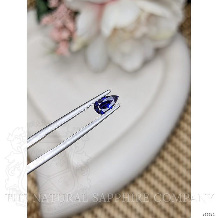 0.54 Ct. Purplish Blue Sapphire from Ceylon (Sri Lanka)